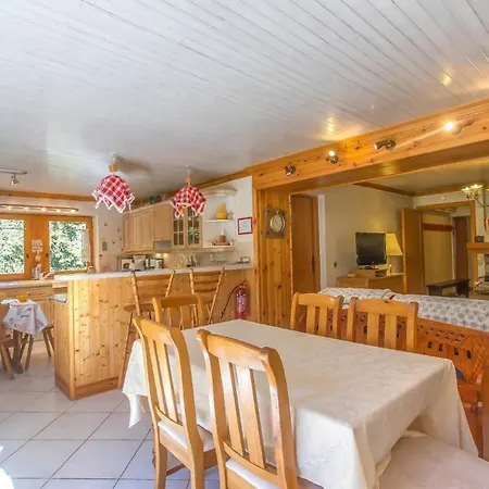 Authentic Meribel With Direct Slope Access *
